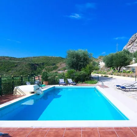 Aliona Villa Katelios